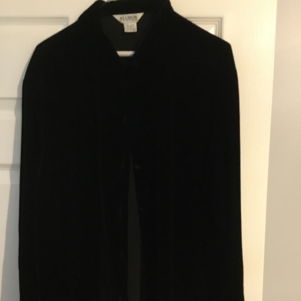 Velvet like blouse